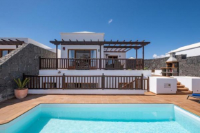 Casa Familia